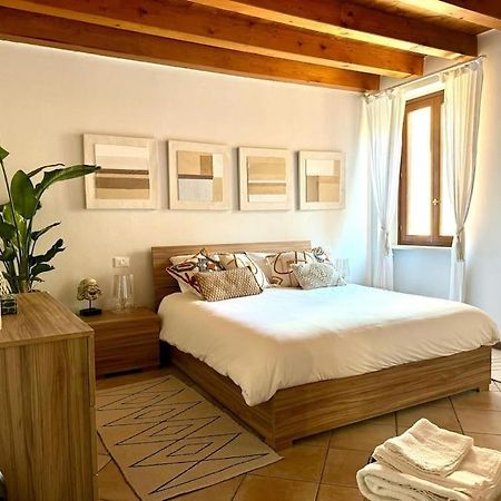Appartamento Santa Maria Desenzano del Garda Exteriér fotografie